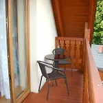 Pod Lipami Szczawnica